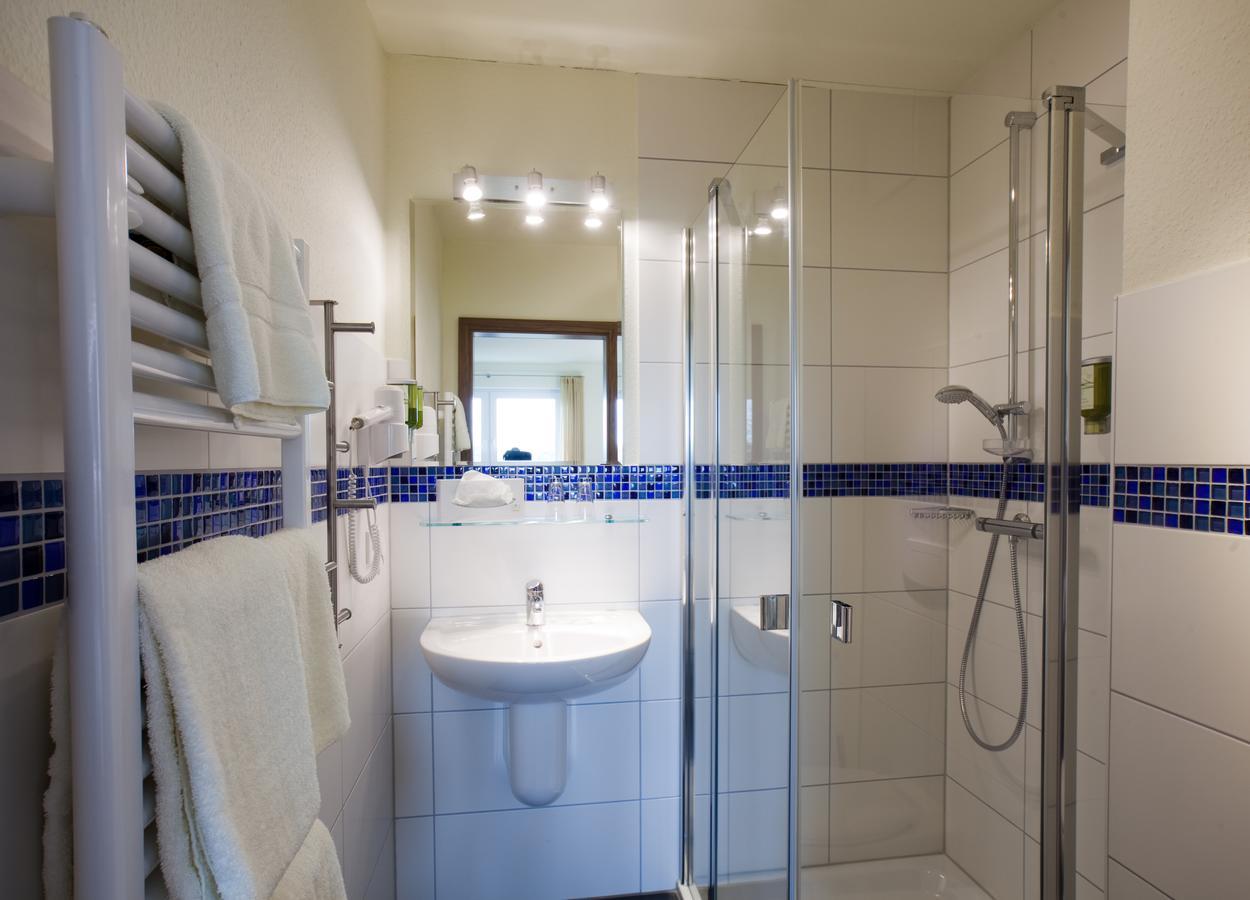Hotel Im Schuetzenhof, Jever Exterior photo